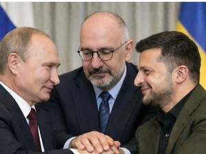 Le "paci impossibili" del sindaco di Asti Rasero create con l'IA, finiscono nel mirino della satira internazionale Le "paci impossibili" del sindaco di Asti Rasero create con l'IA, finiscono nel mirino della satira internazionale