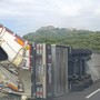 Incidente sull'A10 a Celle, un camion si ribalta e perde il gasolio: traffico in tilt (FOTO)