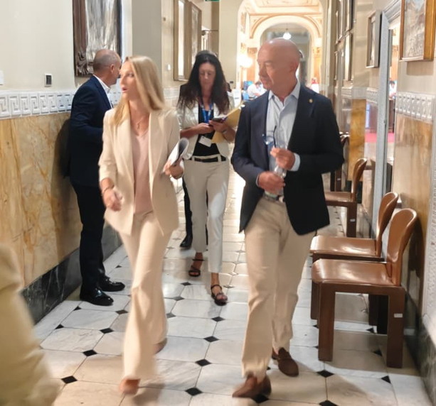 Sanremo: ripresa alle 9 la riunione tra Rai e Comune, previsti tempi lunghi anche oggi ma c'è ottimismo (Foto)