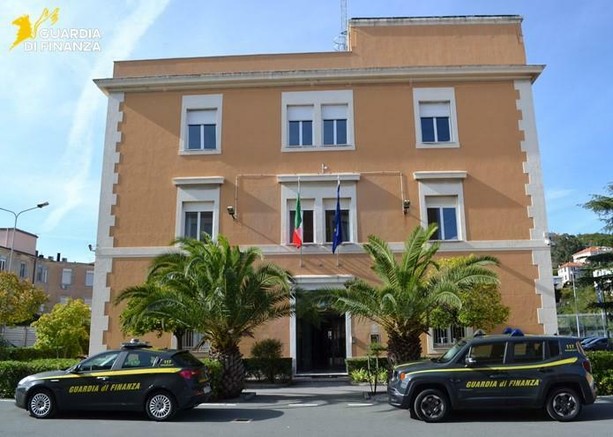 Acqua non potabile ad Andora, sequestri e indagini su due società