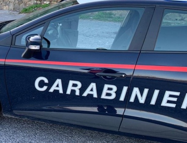 Vigone: giovane al volante urta diverse auto in sosta nel centro Vigone: giovane al volante urta diverse auto in sosta nel centro