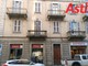 Asti: tragedia di via Cavour. Trovato il biglietto di addio Asti: tragedia di via Cavour. Trovato il biglietto di addio