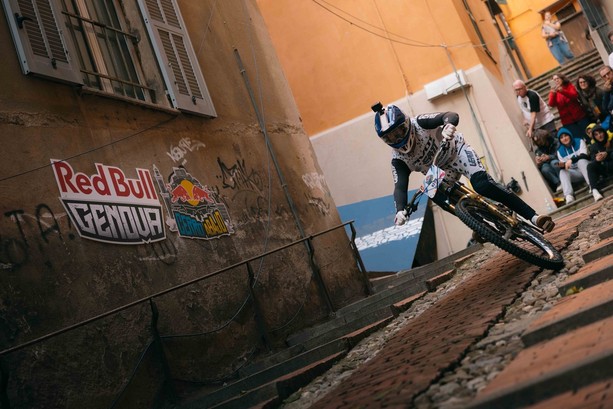 Red Bull Cerro Abajo, Genova capitale europea dell’urban downhill fino al 2027