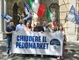 Violenta 13enne nel minimarket, scarcerato dopo 2 notti. FdI all'attacco: "Chiudete pedomarket" Violenta 13enne nel minimarket, scarcerato dopo 2 notti. FdI all'attacco: "Chiudete pedomarket"