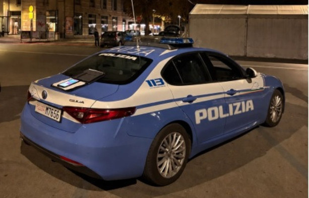 Arrestato dalla Polizia nei pressi della stazione di Savigliano: aveva con sé droga e contanti, contestato anche il reato di evasione Arrestato dalla Polizia nei pressi della stazione di Savigliano: aveva con sé droga e contanti, contestato anche il reato di evasione