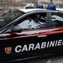 Tenta di suicidarsi buttandosi da un ponte a Collegno: i carabinieri lo convincono a rinunciare e lo salvano