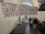 All'Albergo dei Poveri gli studenti montano le tende e annunciano presidio a oltranza All'Albergo dei Poveri gli studenti montano le tende e annunciano presidio a oltranza