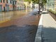 Si spacca un tubo dell’acqua, strada allagata tra via Bobbio e via Montaldo
