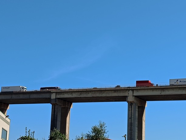 Esodo di Ferragosto, code in autostrada tra Bordighera e Ventimiglia Esodo di Ferragosto, code in autostrada tra Bordighera e Ventimiglia
