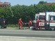 Cuneo, cade dallo scooter in corso Francia dopo una frenata improvvisa: trasportato in ospedale Cuneo, cade dallo scooter in corso Francia dopo una frenata improvvisa: trasportato in ospedale
