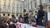 Scontri in piazza, convalidato il fermo dei tre minori accusati di fabbricare molotov