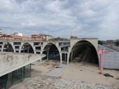 Per l'ex Moi un rilancio a metà: piscine e palestre a Nord mentre le arcate Sud andranno a bando