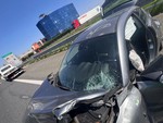 Brutto incidente sulla tangenziale sud: 3 veicoli coinvolti e 4 feriti, traffico in tilt Brutto incidente sulla tangenziale sud: 3 veicoli coinvolti e 4 feriti, traffico in tilt