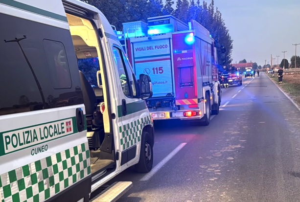 Cuneo, auto travolge carrozzina elettrica: muore un uomo di 86 anni Cuneo, auto travolge carrozzina elettrica: muore un uomo di 86 anni