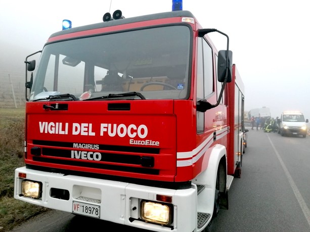 Peveragno: auto fuori strada, nessun ferito