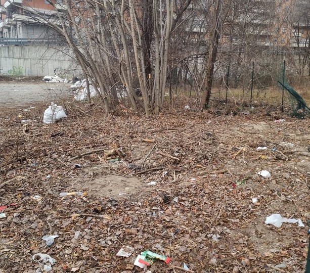 Una discarica abusiva in via Orvieto, il Comune: &quot;Non ci sono telecamere&quot;