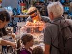 A Biot il vetro prende fuoco: tre giorni nella città dove la materia diventa arte A Biot il vetro prende fuoco: tre giorni nella città dove la materia diventa arte