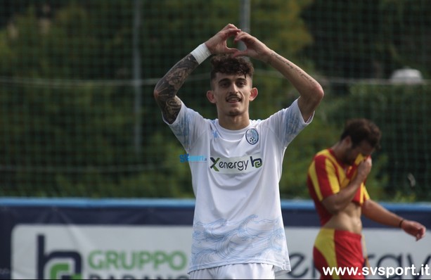 Calcio, Coppa Italia di Eccellenza. Primo round al Pietra Ligure, la doppietta di Insolito vale il 2-1 sul Campomorone Calcio, Coppa Italia di Eccellenza. Primo round al Pietra Ligure, la doppietta di Insolito vale il 2-1 sul Campomorone