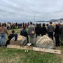 Ventimiglia onora le vittime della frontiera: rimosso il memoriale a Ponte San Ludovico (Foto e video)