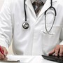 Neurochirurgo a processo per violenza sessuale: il tribunale nomina due periti Neurochirurgo a processo per violenza sessuale: il tribunale nomina due periti