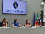 Dina Alberizia a Torino racconta i duri giorni della detenzione in Libia: "Non sapevamo cosa stava succedendo"