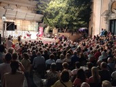"Giù le mani da Report", Piazza della Concordia ad Albissola gremita per Sigfrido Ranucci (FOTO e VIDEO) "Giù le mani da Report", Piazza della Concordia ad Albissola gremita per Sigfrido Ranucci (FOTO e VIDEO)
