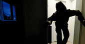Dumenza, tre furti in case in una sera e un quarto colpo fallisce con i proprietari all'interno dell'abitazione