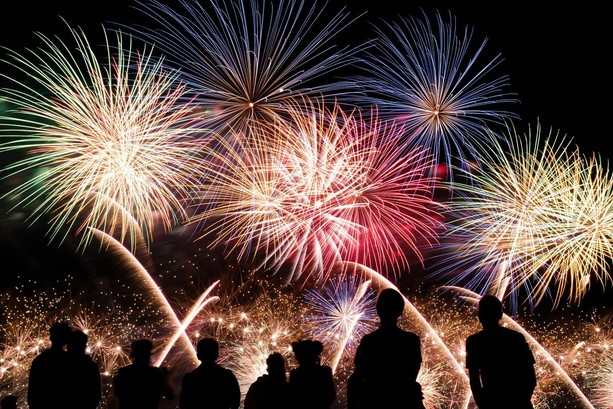 Monaco celebra l’estate con due serate di fuochi d’artificio sul Quai Albert Ier e apertura straordinaria del Jardin Exotique Monaco celebra l’estate con due serate di fuochi d’artificio sul Quai Albert Ier e apertura straordinaria del Jardin Exotique