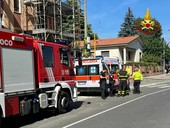 Operaio cade da un ponteggio, elisoccorso in azione a Caronno Pertusella Operaio cade da un ponteggio, elisoccorso in azione a Caronno Pertusella