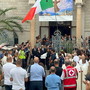L’ultima carezza a Bea: Bordighera si ferma, poi l’accompagna nel vento e nel silenzio (Foto e video) L’ultima carezza a Bea: Bordighera si ferma, poi l’accompagna nel vento e nel silenzio (Foto e video)