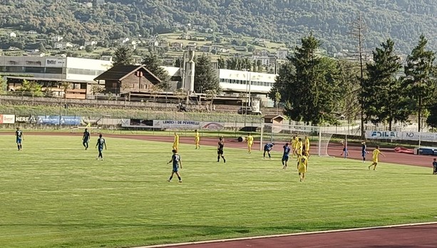 Calcio. Il Celle Varazze sprinta a Sondrio e vince 3-1, doppietta per Capra e gol di Donaggio