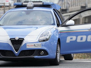 Arrestato uno spacciatore a Varese: nascondeva la droga nelle mutande e in casa a Casciago ospitava un ricercato Arrestato uno spacciatore a Varese: nascondeva la droga nelle mutande e in casa a Casciago ospitava un ricercato