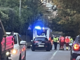 Scontro tra un'auto e una moto in via Manin a Varese: ferito un ragazzo di 17 anni
