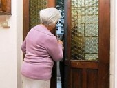 &quot;Suo figlio ha fatto un incidente: dovete risarcire i danni&quot;: truffatore porta via 140mila euro a una coppia di anziani, ma viene preso