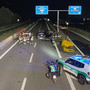 Violento scontro nella notte sulla tangenziale di Bra: cinque feriti, due gravi Violento scontro nella notte sulla tangenziale di Bra: cinque feriti, due gravi