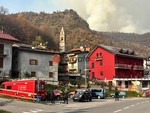 Proseguono senza sosta le operazioni per domare l'incendio a Frabosa Sottana e ritrovare l'uomo disperso da ieri a Miroglio [FOTO E VIDEO]