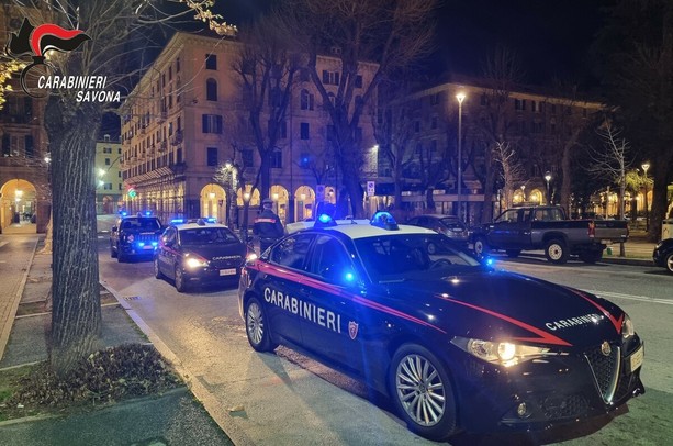 Albenga, atti persecutori ad una ragazza: arrestato dai carabinieri un 34enne irregolare
