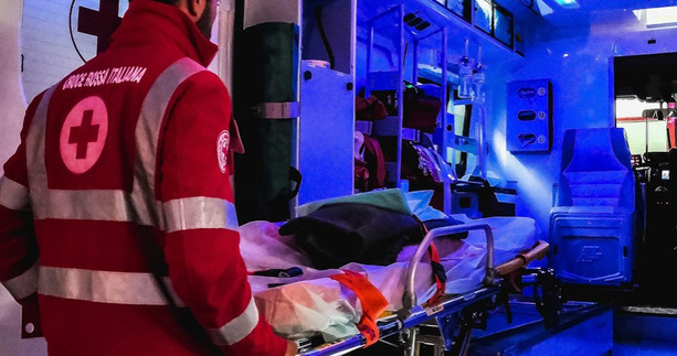 Incidente in galleria a Luino: tre persone ferite Incidente in galleria a Luino: tre persone ferite