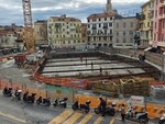 Lavori in piazza Eroi, Fratelli d'Italia chiede sgravi sul Canone Unico per mercato annonario e ambulanti: presentato un ordine del giorno Lavori in piazza Eroi, Fratelli d'Italia chiede sgravi sul Canone Unico per mercato annonario e ambulanti: presentato un ordine del giorno