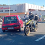 Schianto tra un'auto e una moto in viale Brigate Partigiane, a Cairo Montenotte: una donna in codice rosso al Santa Corona