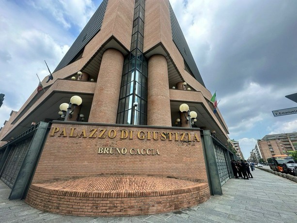 Riparte in appello il processo sulle presunte malversazioni in tre municipi del Roero. In primo grado assolti tutti i dodici imputati