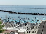 Sanremo, divieti di balneazione: il Comune stringe su Rivieracqua, chiede interventi strutturali e tempi certi