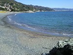 Arenzano, anziano si sente male mentre nuota: inutili i soccorsi sulla spiaggia Arenzano, anziano si sente male mentre nuota: inutili i soccorsi sulla spiaggia