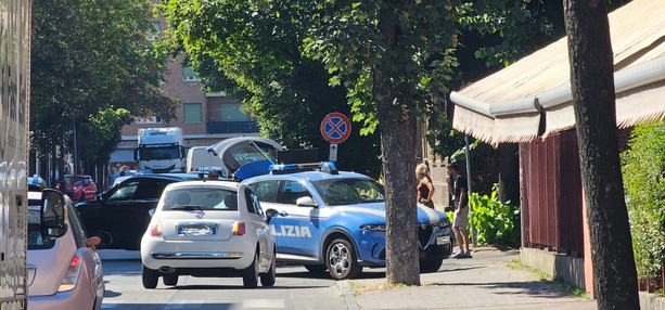 Due incidenti mandano in tilt il traffico in via Don Minzoni Due incidenti mandano in tilt il traffico in via Don Minzoni