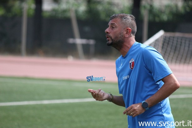 Calcio, Vado. Subito un 3-0 in Coppa per mister De Lucia: "Bravi, ma abbiamo ancora tanto margine. Il prossimo mese non sarà semplice (VIDEO)" Calcio, Vado. Subito un 3-0 in Coppa per mister De Lucia: "Bravi, ma abbiamo ancora tanto margine. Il prossimo mese non sarà semplice (VIDEO)"