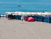 Omicidio sulla spiaggia del Prolungamento a Savona: una lite per lo spazio sull'arenile dietro la coltellata mortale