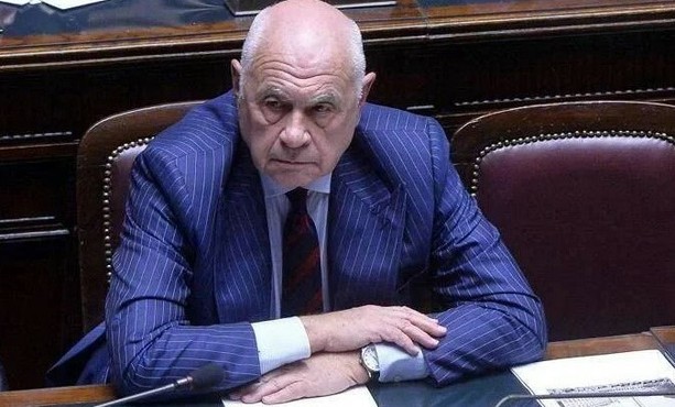 Scarcerato in 48 ore dopo abusi sessuali su una 13enne a Torino: Nordio invia gli ispettori "per acquisire valutazioni utili" Scarcerato in 48 ore dopo abusi sessuali su una 13enne a Torino: Nordio invia gli ispettori "per acquisire valutazioni utili"