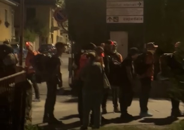 Torre Pellice: l’escursione notturna dei ‘Legendários Brasil’ allarma i residenti [VIDEO]