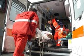 Dramma a Nole, un uomo di 93 ani è caduto dal secondo piano: per lui molti traumi e la corsa in ospedale Dramma a Nole, un uomo di 93 ani è caduto dal secondo piano: per lui molti traumi e la corsa in ospedale