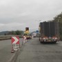 Caos lavori sulla strada di scorrimento, dura lettera dei sindaci di Savona, Vado e Quiliano: "La Provincia faccia il necessario per ridurre i tempi di lavorazione e per rendere più fluido il traffico"